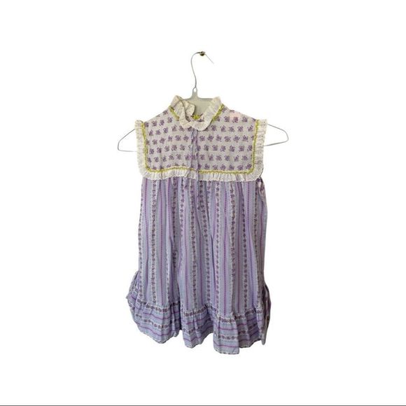 Her majesty | vintage little girls sun dress with purple floral print and lace - Picture 2 of 10